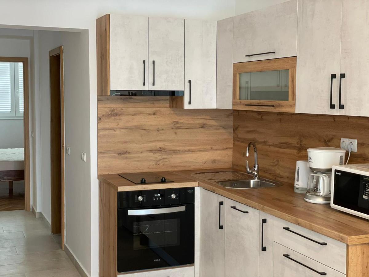 Apartmani Maris II Palit Экстерьер фото