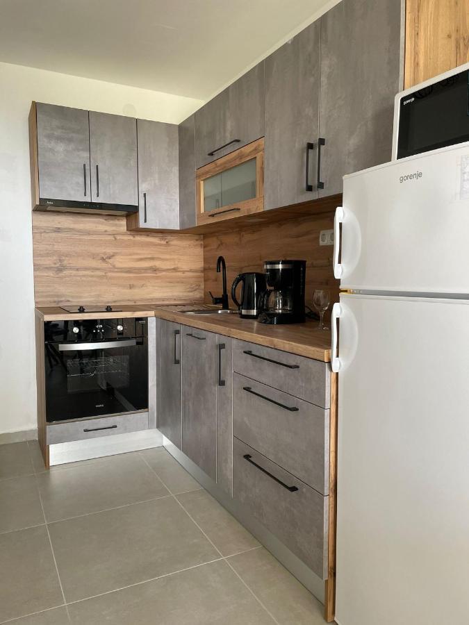 Apartmani Maris II Palit Экстерьер фото